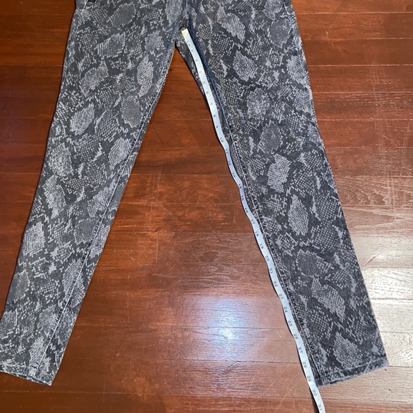 Democracy Absolution snake print skinny jeans Sz6 - Picture 5 of 9